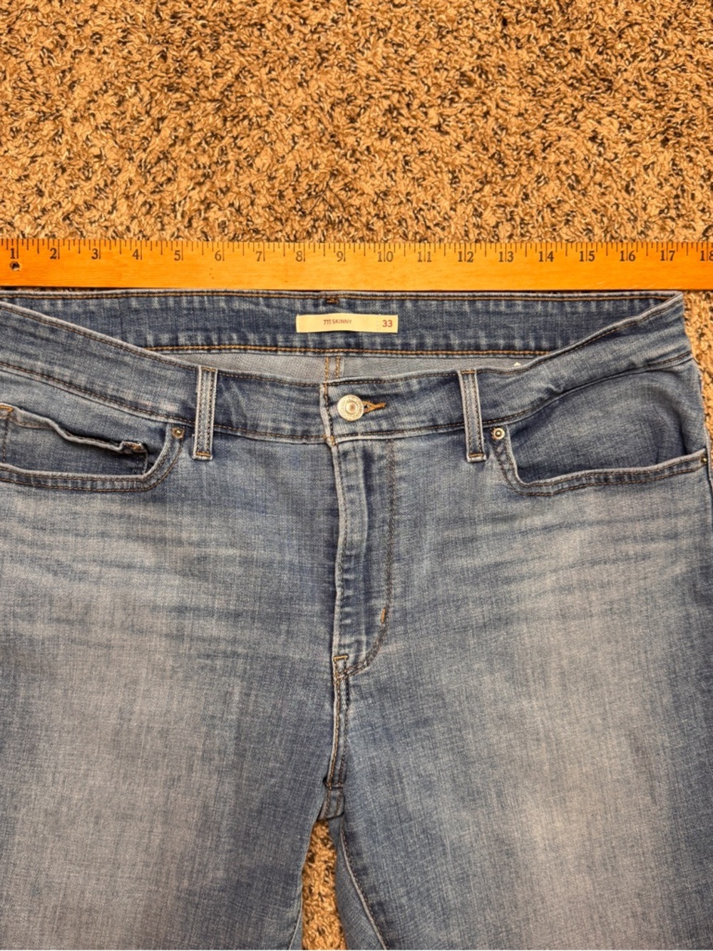 Levi’s 711 Medium Wash Skinny Blue Jeans Denim Women’s 33 - Picture 12 of 14